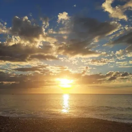 Maison De Pêcheur Proche Du Port,plage Et Commerces Chez Saja Hébergement de vacances *