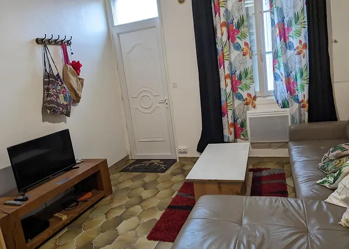 Dom wakacyjny Maison De Pecheur Proche Du Port,plage Et Commerces Chez Saja