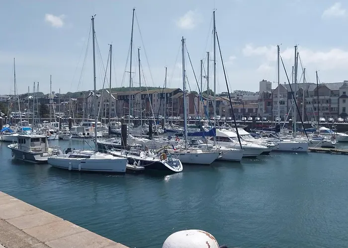 Dom wakacyjny Maison De Pecheur Proche Du Port,plage Et Commerces Chez Saja *